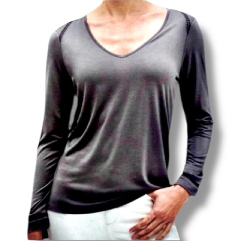 Banana Republic Factory Top Grey Cutout Details Long Sleeve Size Small EUC 🍭